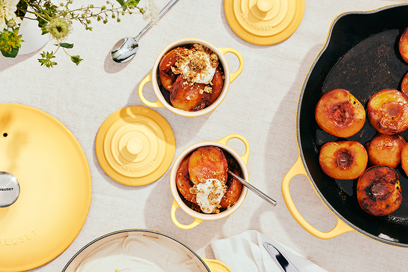 Caramelized Peaches with White Chocolate Cream and Almond-Pistachio Crumble